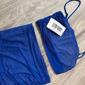 2 piece set